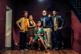 Ruidos que atraviesan las almohadas