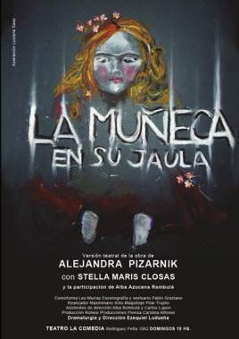 La muñeca en su jaula