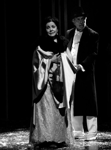 Héctor Giovine y Rita Terranova en El jardin de los cerezos