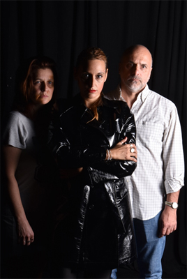 Bajo la sombra de la muerte